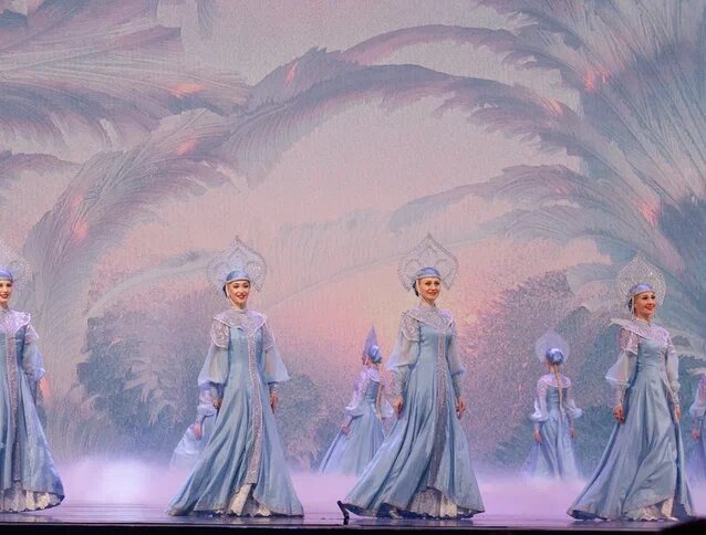 На сцене Государственного Кремлевского Дворца состоялся концерт «В вихре танца»  - фото 1