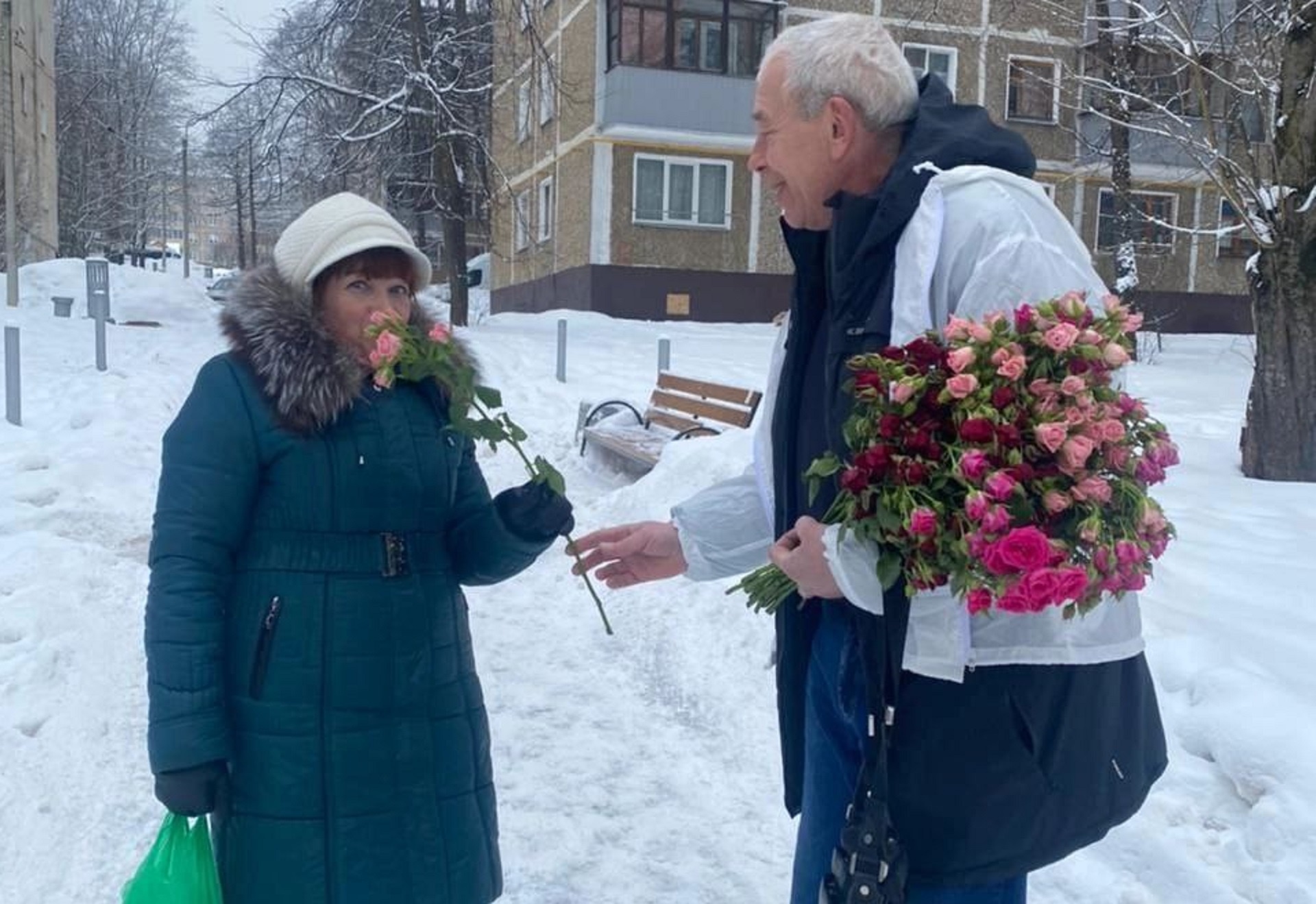 «Единая Россия» поздравит женщин с 8 марта по всей стране - фото 6